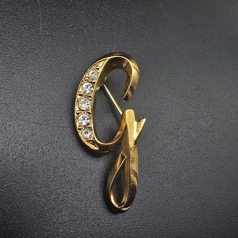 Avon Rhinestone Letter G Brooch Gold Tone Letter Vintage jewelry